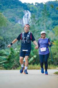 BIB: 8081
                            <button type="button" onclick="openModal(18880751)" class="btn btn-primary btn-sm float-right btn-popup" data-toggle="modal" data-target=".modal-high-quality">
                        <i class="fas fa-shopping-cart"></i> Add to Cart
                    </button>
                                            <button type="button" onclick="isThisMe(18880751, true)" class="btn btn-success btn-sm float-right btn-popup btn-isme hidden" data-toggle="tooltip" data-placement="bottom" title="นี่คือรูปของคุณใช่ไหม คลิกที่นี่เพื่อเอาเข้าอัลบั้ม">
                        <i class="fas fa-plus"></i> Add to album
                    </button>
                    <button type="button" onclick="isThisMe(18880751, false)" class="btn btn-warning btn-sm float-right btn-popup btn-isnotme hidden">
                        <i class="fas fa-ban"></i> Remove from album
                    </button>